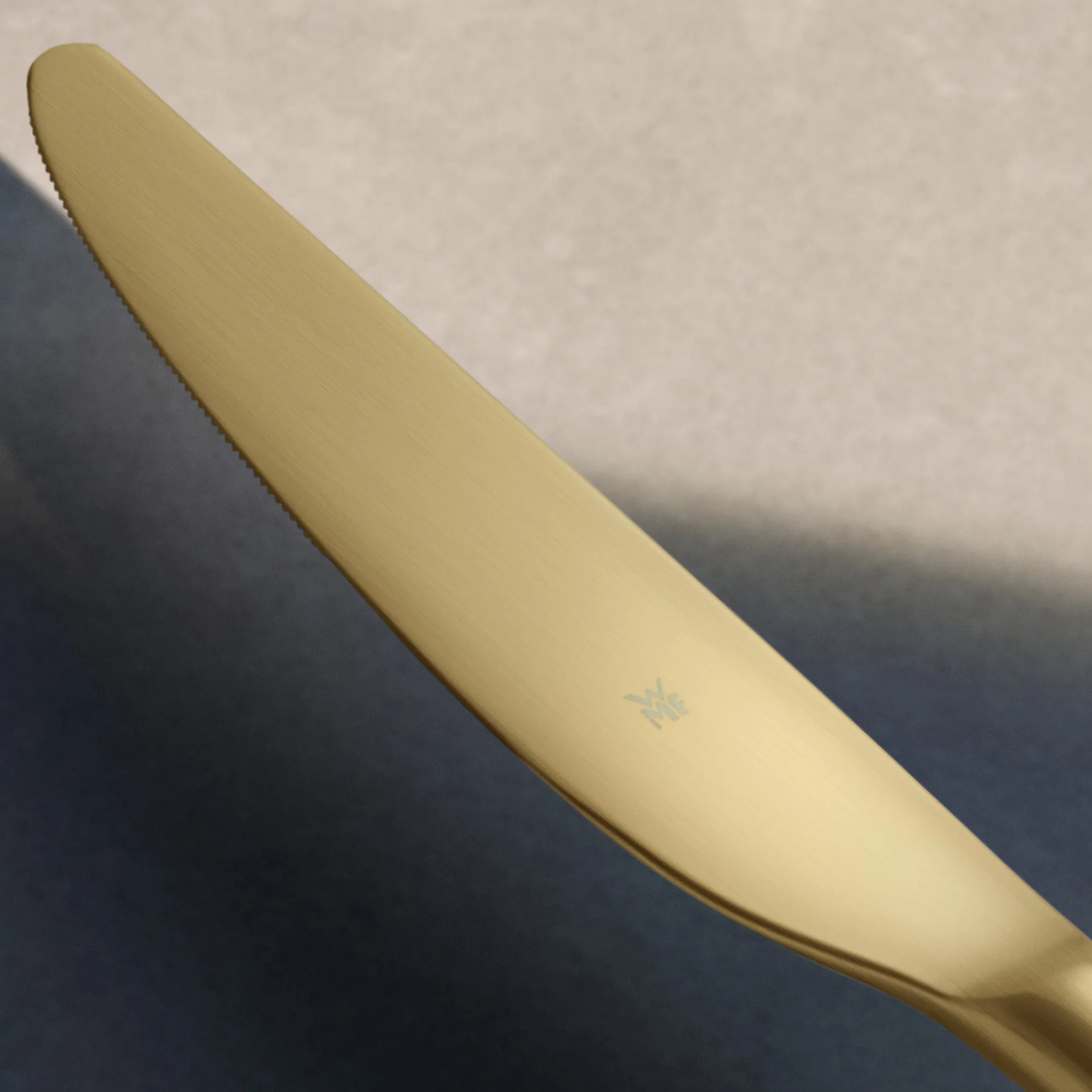 WMF Boston Besteck-Set, Champagner Gold, 24-teilig, Cromargan®| Besteck-Sets