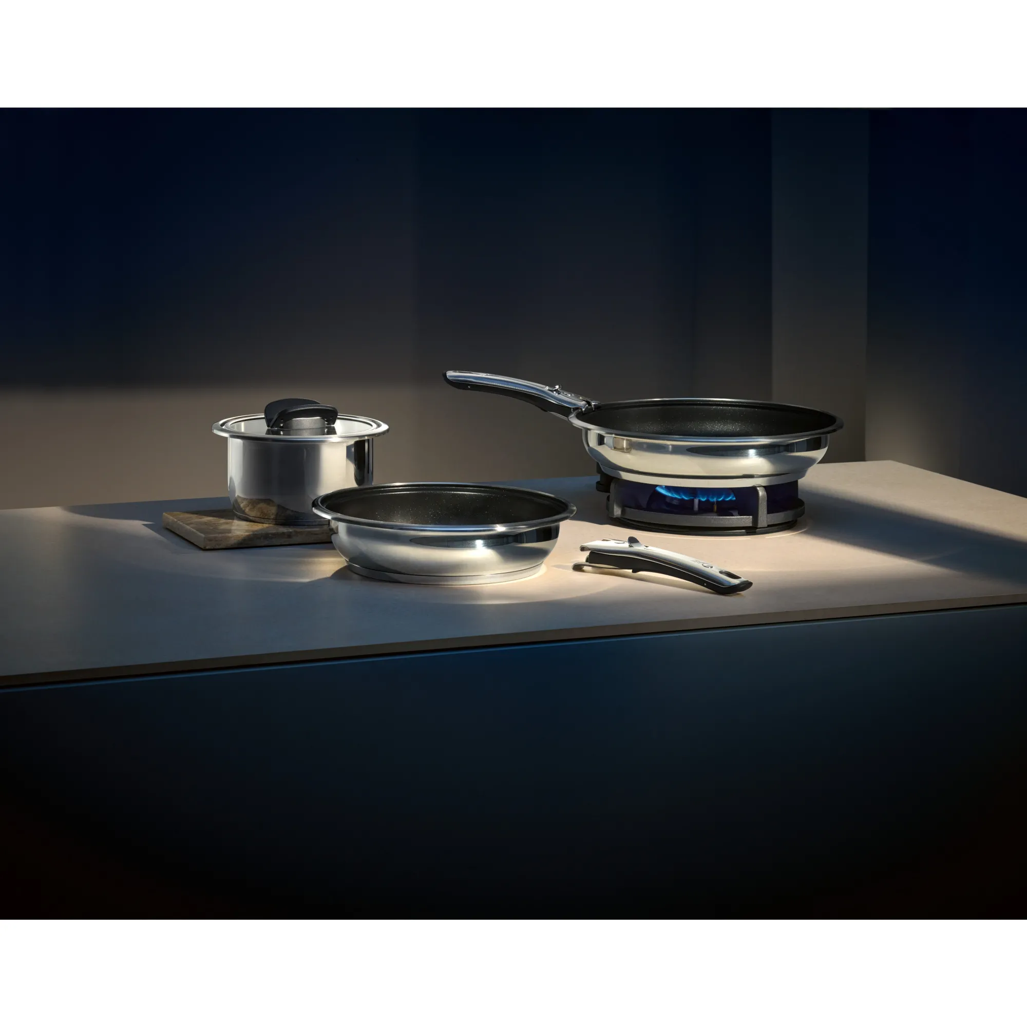 WMF Click&Serve Bratpfanne mit Antihaftversiegelung, 24 cm| Induktionspfannen|Bratpfannen
