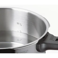 WMF Perfect One Pot Schnellkochtopf, 22 cm, 4,5 Liter| Schnellkochtöpfe|Induktionstöpfe