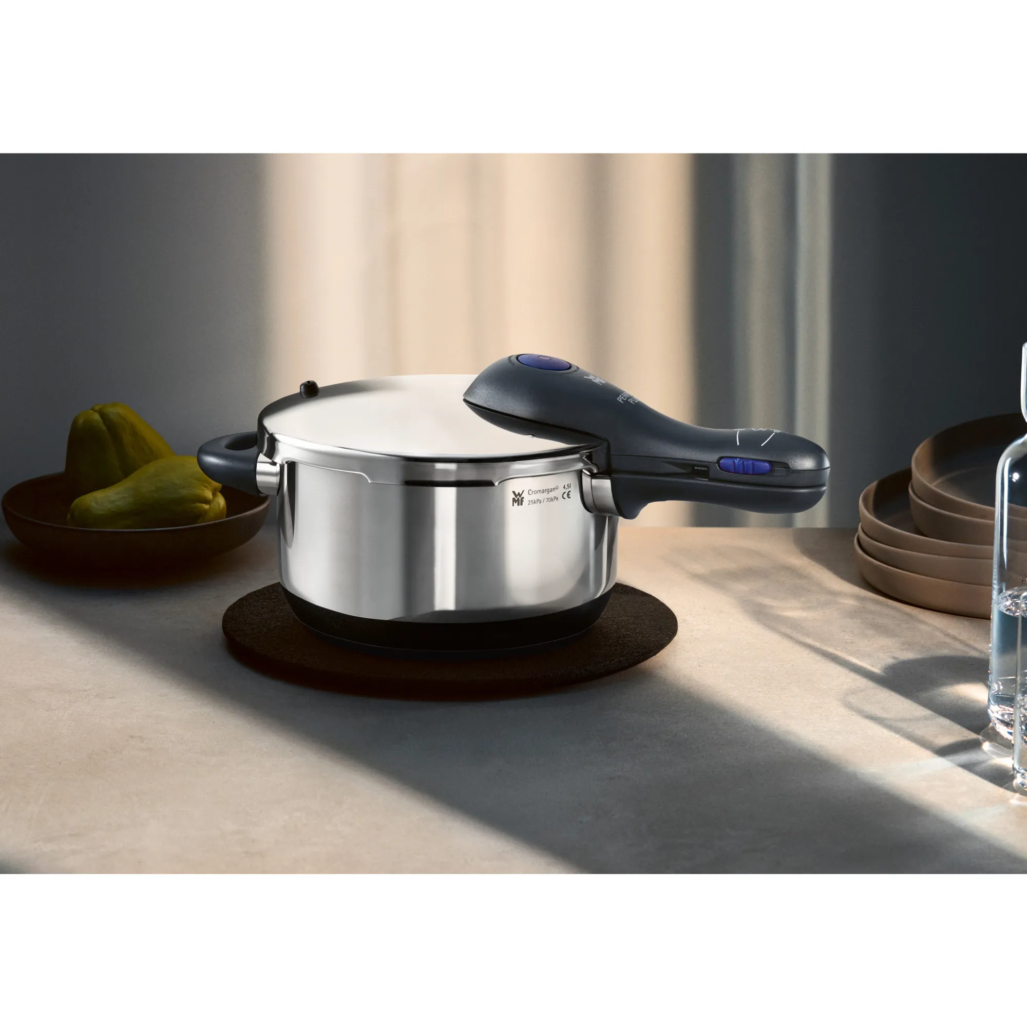 WMF Perfect Plus One Pot Schnellkochtopf, 22 cm, 4,5 Liter| Schnellkochtöpfe|Induktionstöpfe